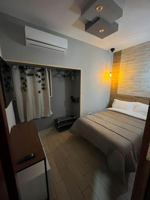 Napoli'S Little Bridges Guest House Exterior foto